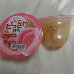 お菓子　ゼリー　たらみ　ブドウ　アロエ　白桃の画像