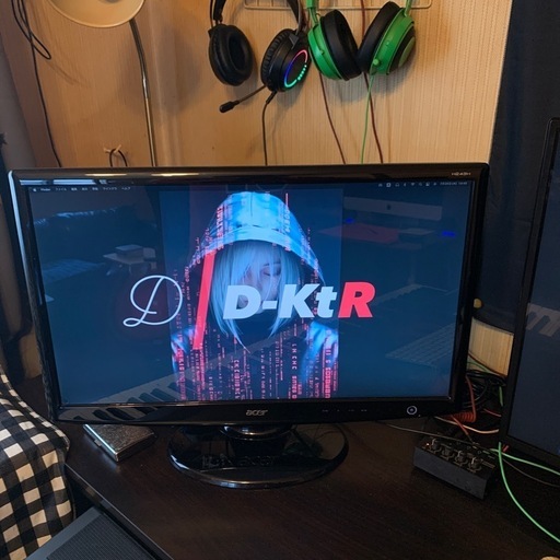 単品も可！大特価特価!ハイグレード大画面+中型PCモニター二 台セット