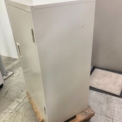 中古　良品　片開きスチール書庫　3段　オフィス キャビネット　貴重品収納庫　小物収納庫　 鍵付 幅515×奥行380×高さ880mm 　日本製　愛知県 一宮市 名古屋 稲沢 江南 岩倉 岐阜 羽島 各務ヶ原 三重 愛知 グッドプライス一宮の画像