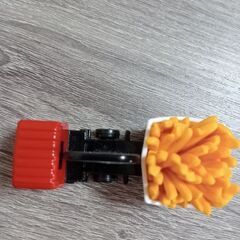 トミカ タカラトミー  いすゞ ギガ フライドポテトカーの画像
