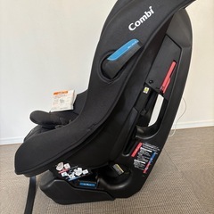 【交渉中】コンビ　チャイルドシートの画像