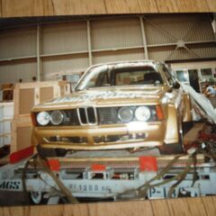 シニツアーBMW-メンテナンス-M1-M3-M5-M6-M635-CSLシリーズエンジンサービスの画像