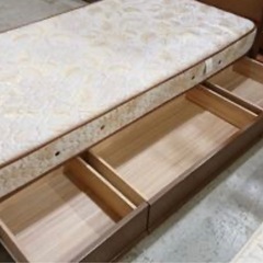 【受け渡し決定】日本ベッド ベッドの画像