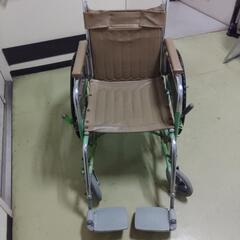 廃車スクラップ車椅子の画像