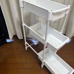 隙間収納 ホワイト　洗濯用品や食品にもの画像