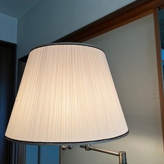 0円。フロアスタンド、取りに来てくれる方への画像