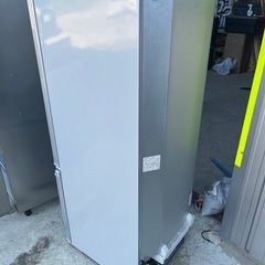 シャープ　冷凍冷蔵庫　１６７Ｌ　２ドア　つけかえどっちもドア　シルバー　耐熱トップテーブル　ナノ低温脱臭　ＳＪ－Ｄ１７Ｃの画像