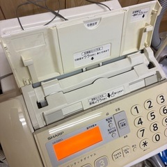 電話機　ファクシミリ　SHARP製の画像