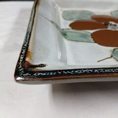 和皿　　27×27 　高さ4cm　300円の画像
