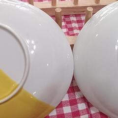 有田のパスタ皿／チェルキオナポリ２柄の画像