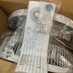 【ジモティー割】TEKNOS 30cmリビングリモコン扇風機 未使用品（ID1122）の画像