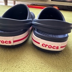 クロックス・サンダルの画像