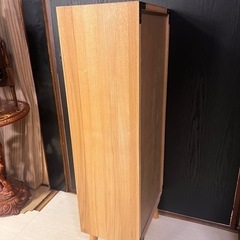 木造多段チェストの画像