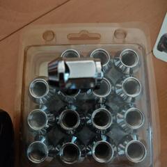 ホイールナット　未使用品の画像