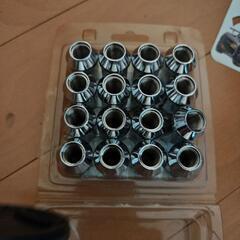 ホイールナット　未使用品の画像