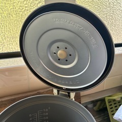 炊飯器の画像