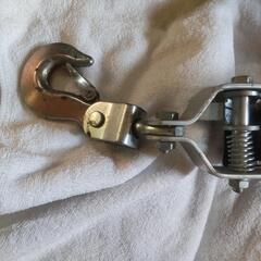荷物固定アイテムの画像