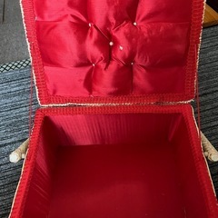 昭和レトロお裁縫入れ・収納箱
セットの画像