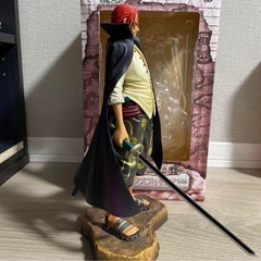 フィギア　ワンピースシャンクスの画像