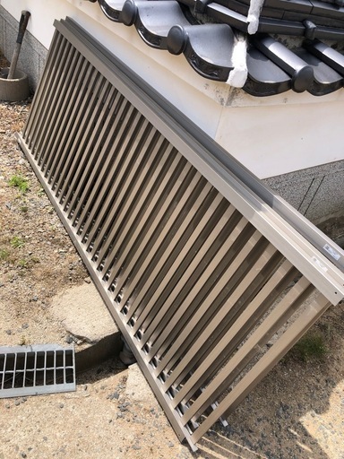 月曜日 来れる方限定 フェンス  三枚