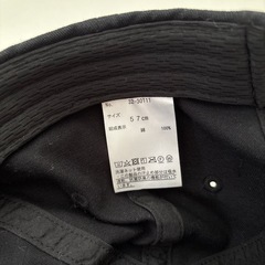 黒キャップ綿100%の画像