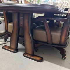 大塚家具/コンセント付きダイニングセットの画像