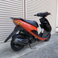 アドレスV50 4ストFI 赤色 レッド 原付 バイクの画像