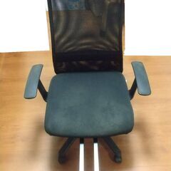 ニトリ　リクライニングワークチェア　オットマン付きの画像