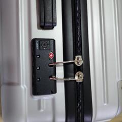 1回使用✨機内持ち込みサイズ　TSAダイヤルロック　キャリーケース　定価9,980円　37Lの画像