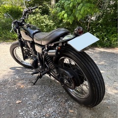 クラシックタイヤ「ファイヤーストーン デラックスチャンピオン」履き　カワサキ　250TR カスタムの画像