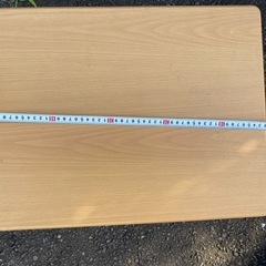 ニトリ折りたたみ式テーブルの画像