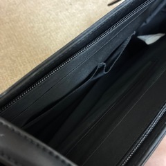 黒バッグの画像