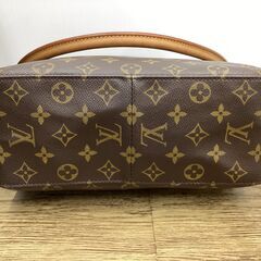 LOUIS VUITTON(ルイヴィトン)のルーピングGMバッグの画像