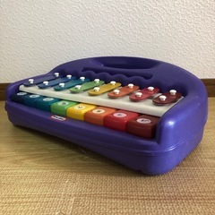 ピアノのおもちゃの画像
