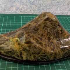 最終値下げ　美形　山形状の飾り石の画像