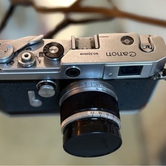 Canon キヤノン VT型レンジファインダーカメラ、50mm f/1.8レンズ付きの画像