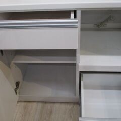 【ジャングルジャングル 岸和田和泉インター店】システムキッチンボード 和泉市 堺市 岸和田市 泉大津市 高石市 泉北郡熊取町の画像