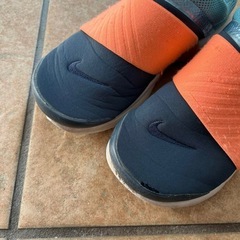 NIKE ナイキ　プレスト　エクストリーム　オレンジ×ブルー系　21㎝　キッズの画像