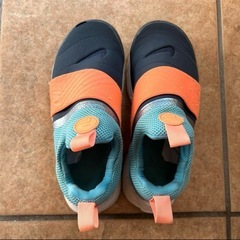 NIKE ナイキ　プレスト　エクストリーム　オレンジ×ブルー系　21㎝　キッズの画像