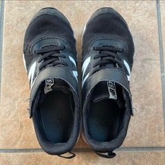 NEW BALANCE ニューバランス　570 キッズ　21.5㎝　黒の画像