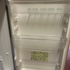 SHARP 冷蔵庫の画像