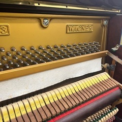 ワグナー　アップライトピアノ　3本ペダルの画像