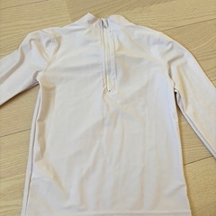 【子供用水着】長袖水着　日よけ付き帽子の画像