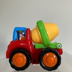 はたらく車のおもちゃの画像