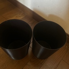 ゴミ箱の画像