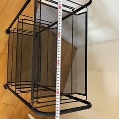 スチールラックの画像
