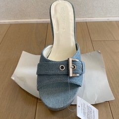 【新品未使用品】　VOLO OPINA デニムブルー　サンダル　Mサイズの画像