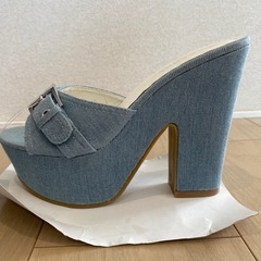 【新品未使用品】　VOLO OPINA デニムブルー　サンダル　Mサイズの画像