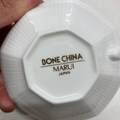 2507-603 BONE CHINA MARUI JAPAN  カップ&ソーサー バラ売り不可 キズありの画像