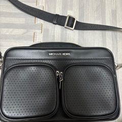マイケルコース　ショルダーバッグ　斜めがけの画像